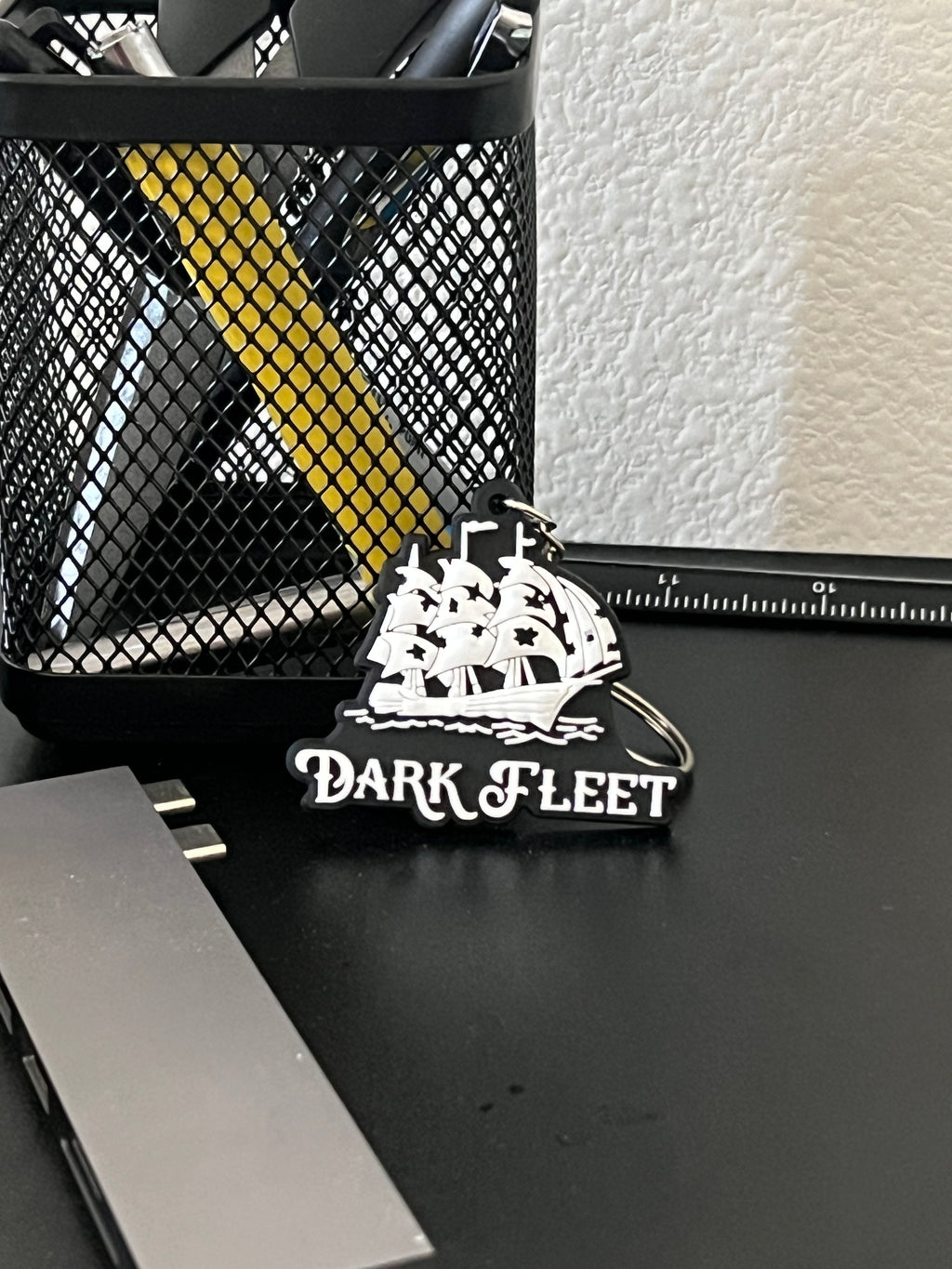 Darkfleet 2D Ship Keychain